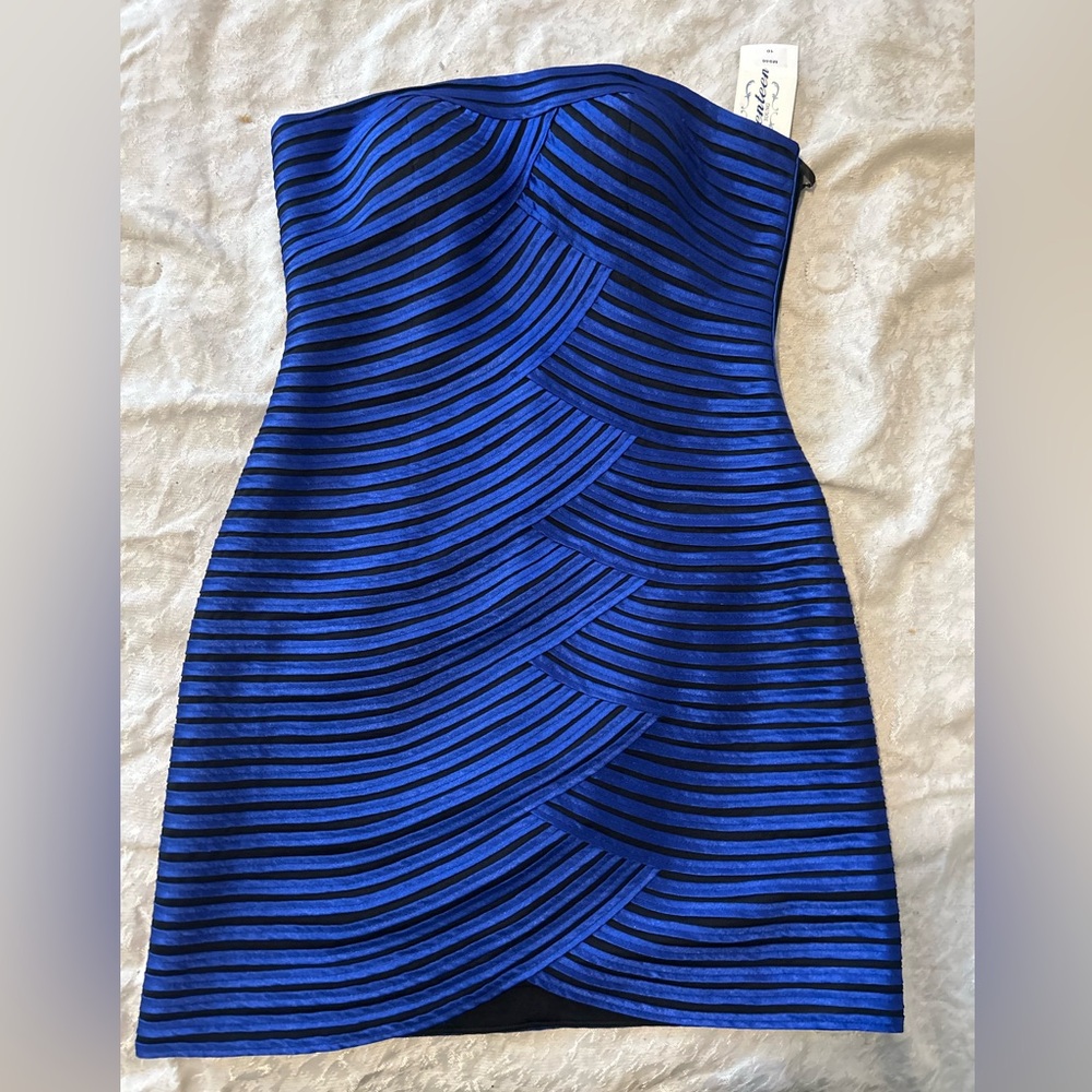 BNWT May Queen Elegant Strapless Blue and Black Dress